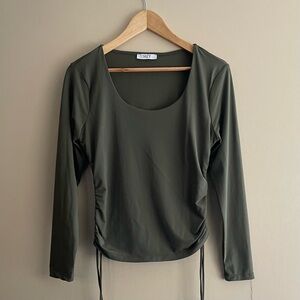 Suzy Shier Olive Green Rutched Size Medium Nylon Spandex Women's Top Sleek  #534